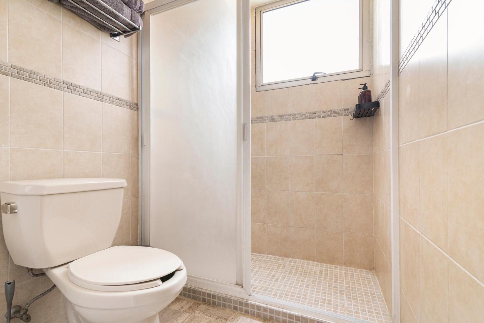 B602 - 2br - 2bth Apartment *